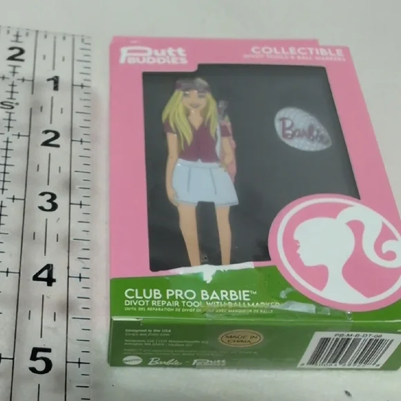 Barbie Putt Buddies Club Pro Barbie Divot Tools & Ball Markers - Picture 5 of 6